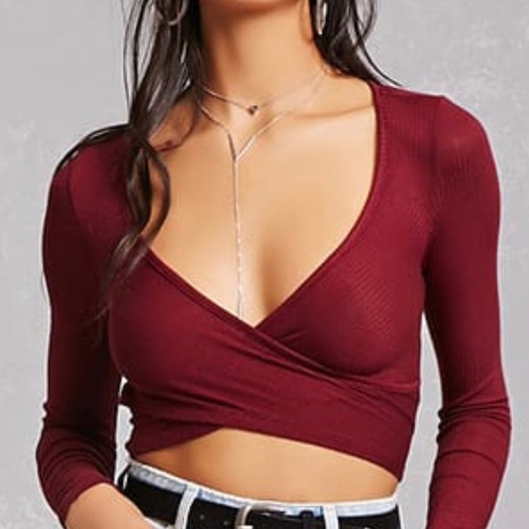 Forever21 maroon low v top - Picture 3 of 6